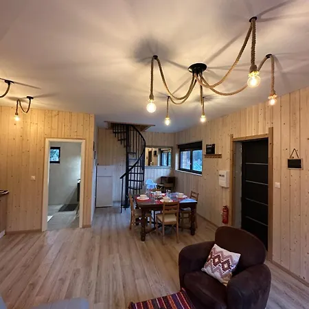 Grange De L'ancienne Ecole Avec Jacuzzi Prive *