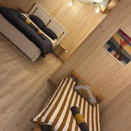 Grange De L'ancienne Ecole Avec Jacuzzi Prive Apartment *