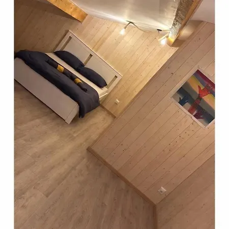 Grange De L'ancienne Ecole Avec Jacuzzi Prive Apartment Gerardmer