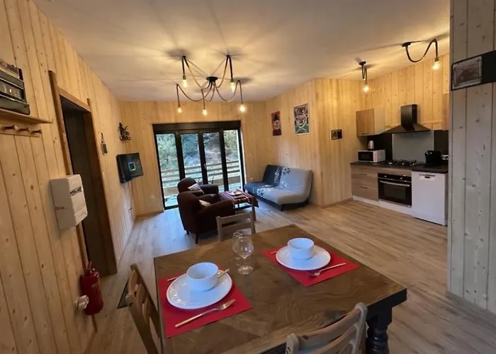 Apartment Grange De L'ancienne Ecole Avec Jacuzzi Prive Gerardmer